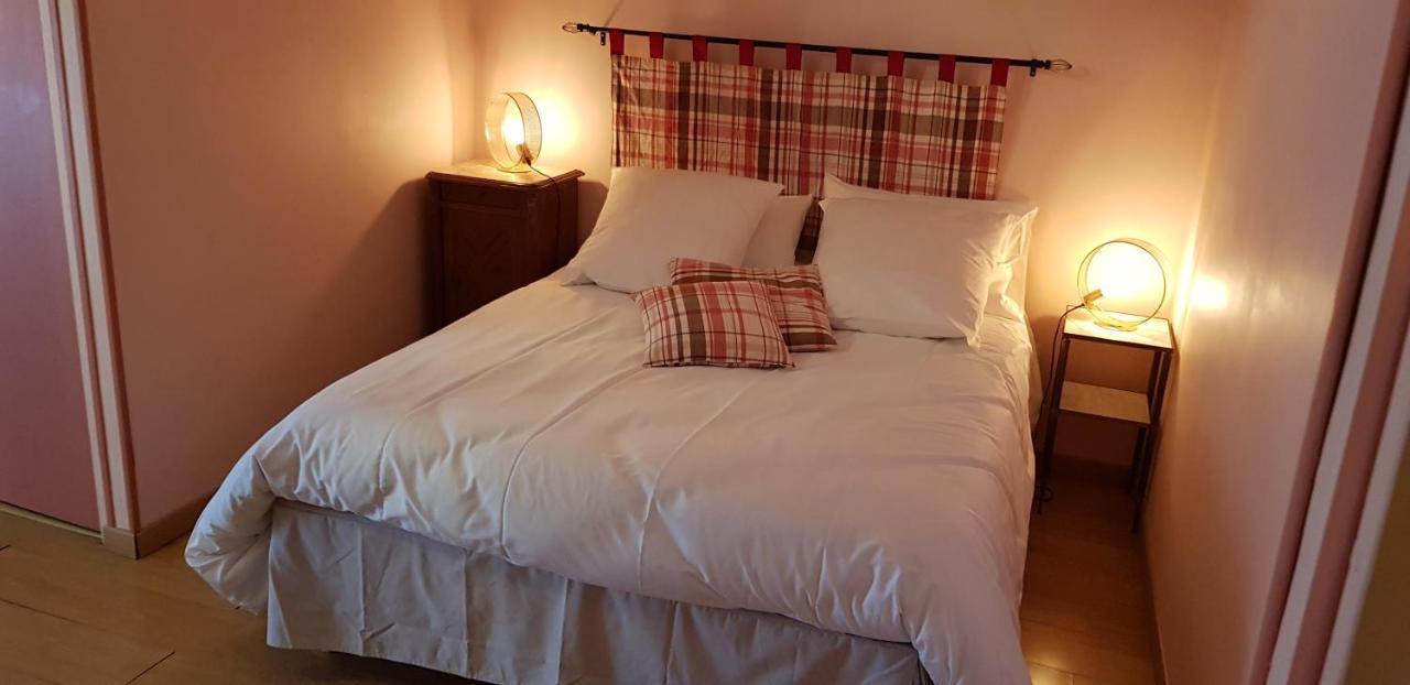 Bleu Bonheur Bed & Breakfast Dennevy ภายนอก รูปภาพ